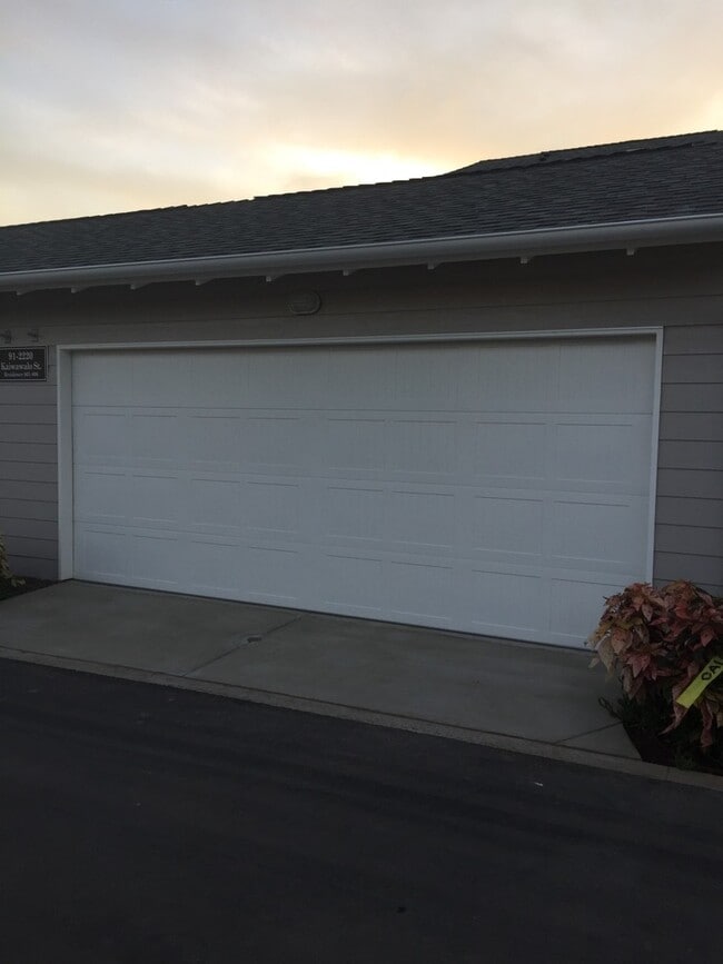 Building Photo - Lei Pauku Townhome Hoakalei
