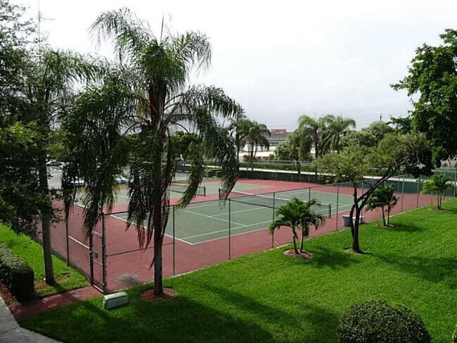 Building Photo - 2217 Cypress Island Dr