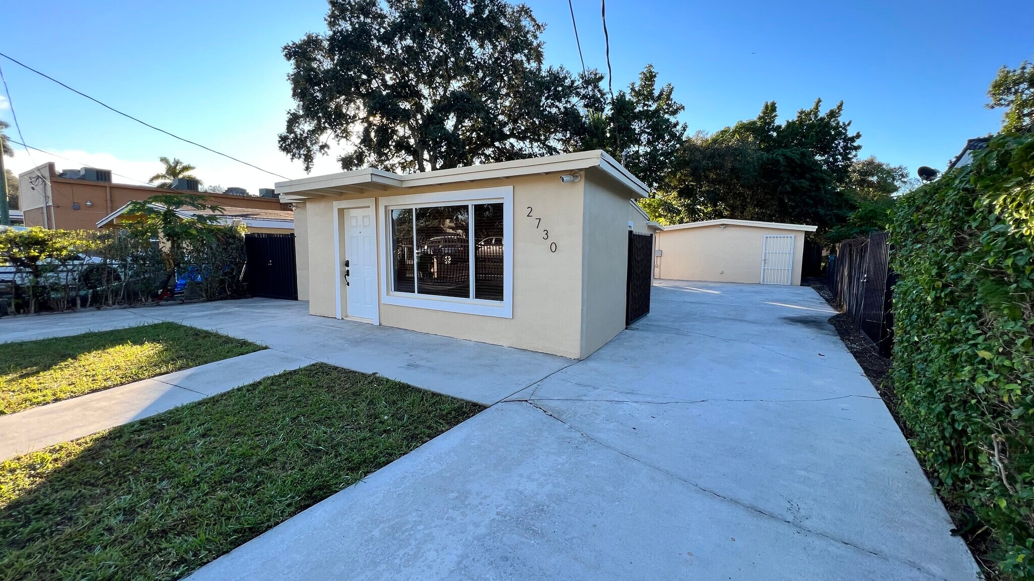 Front - 2730 NW 170th St