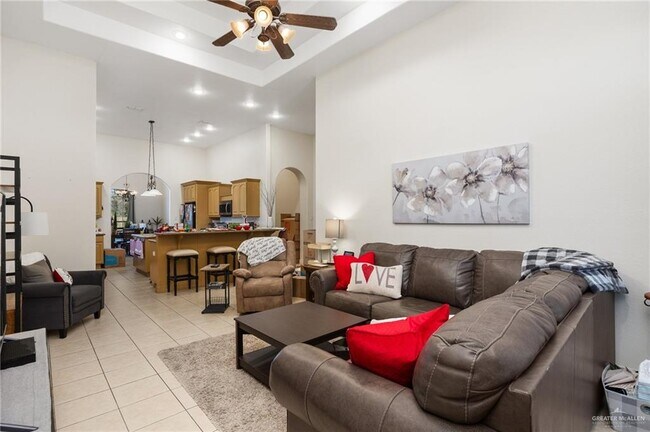 Building Photo - 3362 Midlands Cir