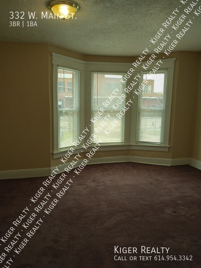 Building Photo - 3 Bedroom Townhouse