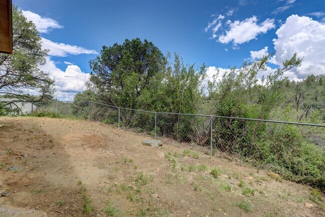 Building Photo - Nature at Your Back Door in this 3 Bedroom...