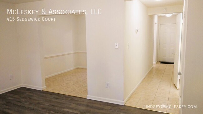 Building Photo - Washington Square Townhouses