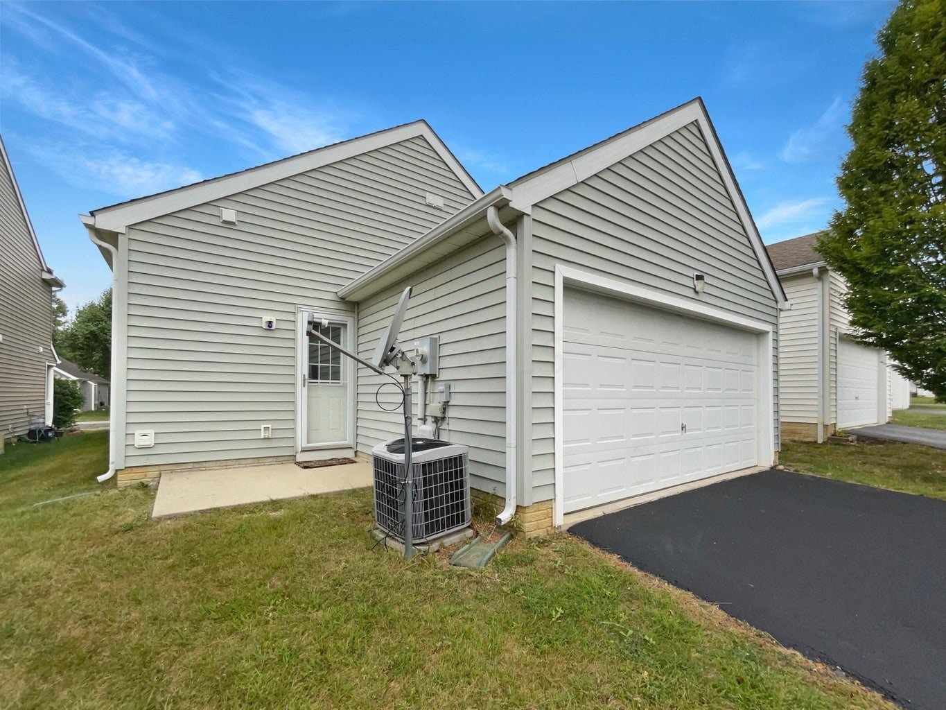 Building Photo - 9296 Polaris Green Dr