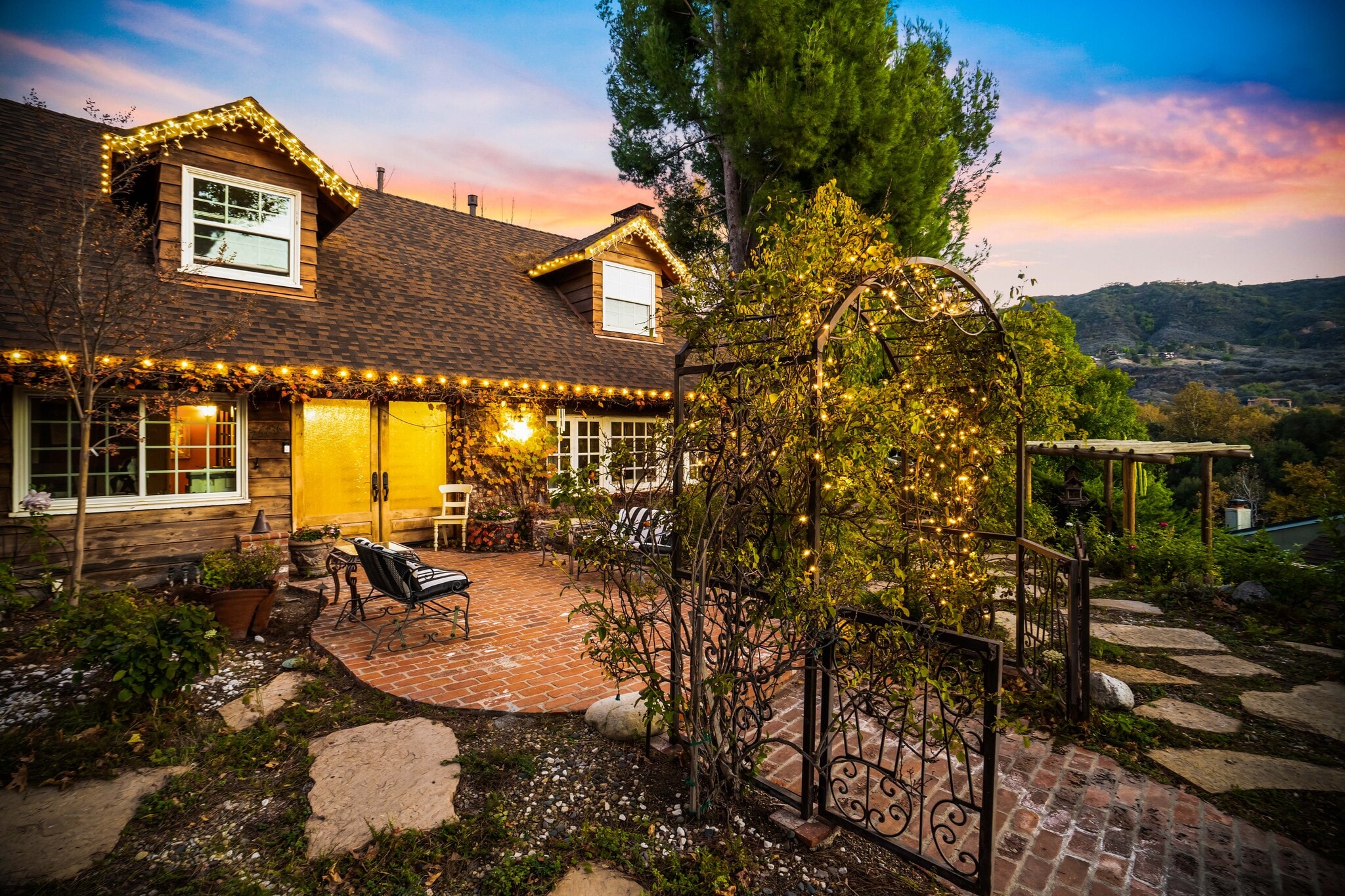 Building Photo - 25736 Punto de Vista Dr