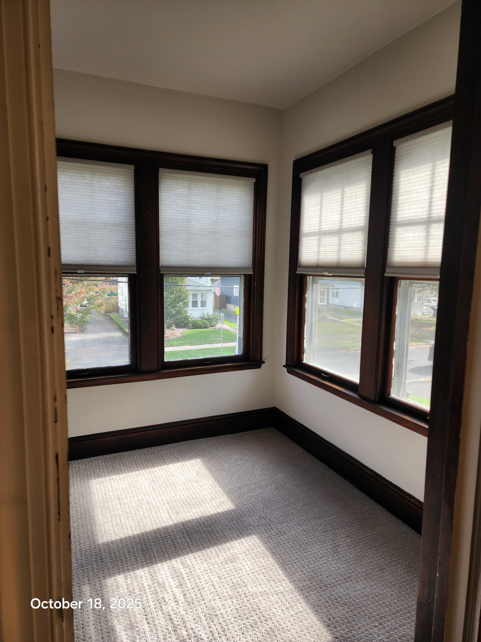 Building Photo - 519 Durston Ave