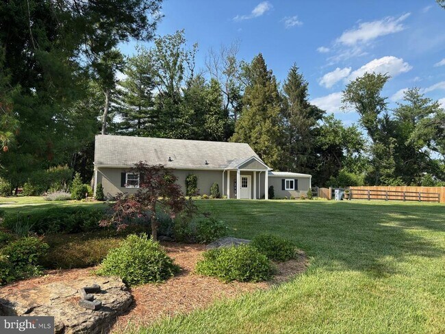 Primary Photo - 40497 Little River Tpke