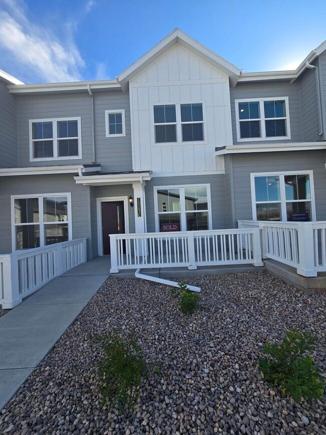 Building Photo - 2 Bedroom 2 Bathroom in Arvada!