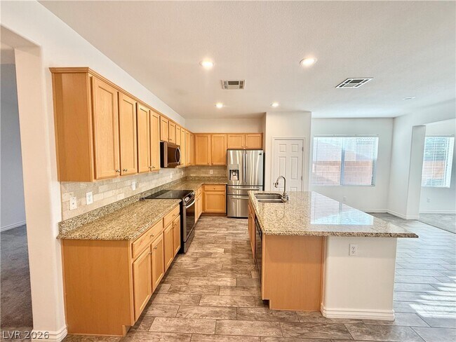 Building Photo - 5190 Lignum Ave