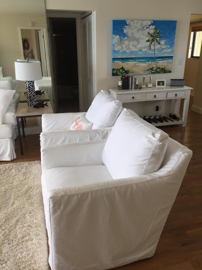 Building Photo - 400 Ocean Trail Way