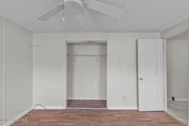 Building Photo - 119 Starwood Cir