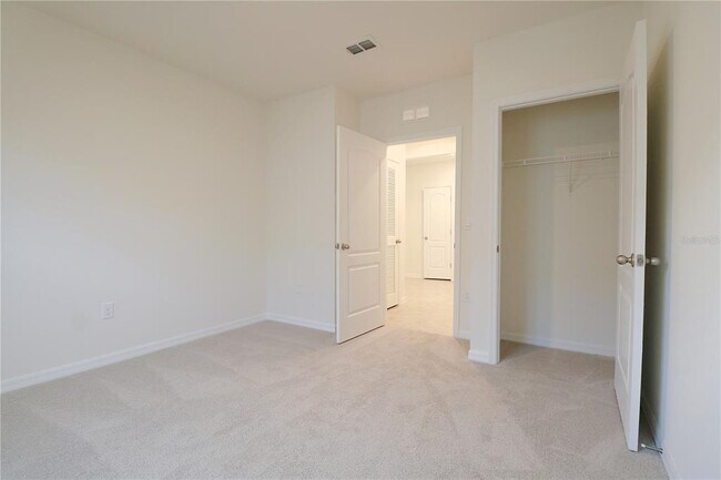 Building Photo - 444 Taylor Grvs St