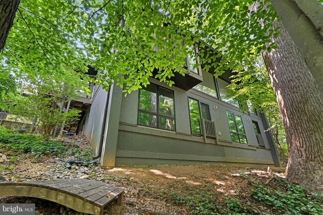 Building Photo - 5517 Mohican Rd