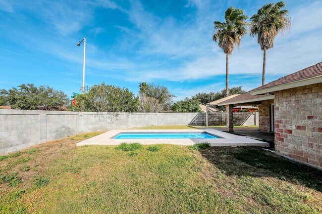 Building Photo - 752 Buffalo Ct