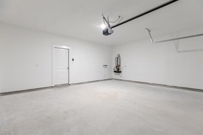 Building Photo - 108 Hartson Dr