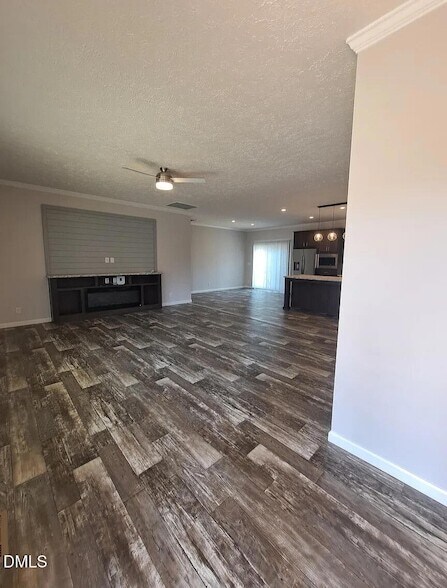 Building Photo - 13019 Semper Fi Ln