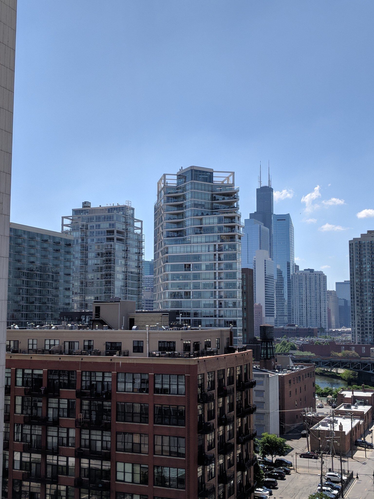 Unit/Balcony View - 758 N Larrabee St