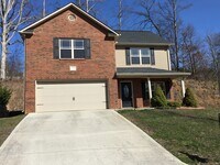 Building Photo - Beautiful Home in West Knoxville
