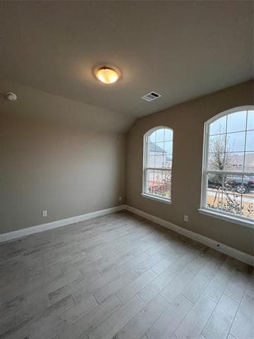 Building Photo - 317 Tartane Dr