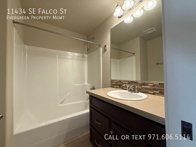 Building Photo - 11434 SE Falco St