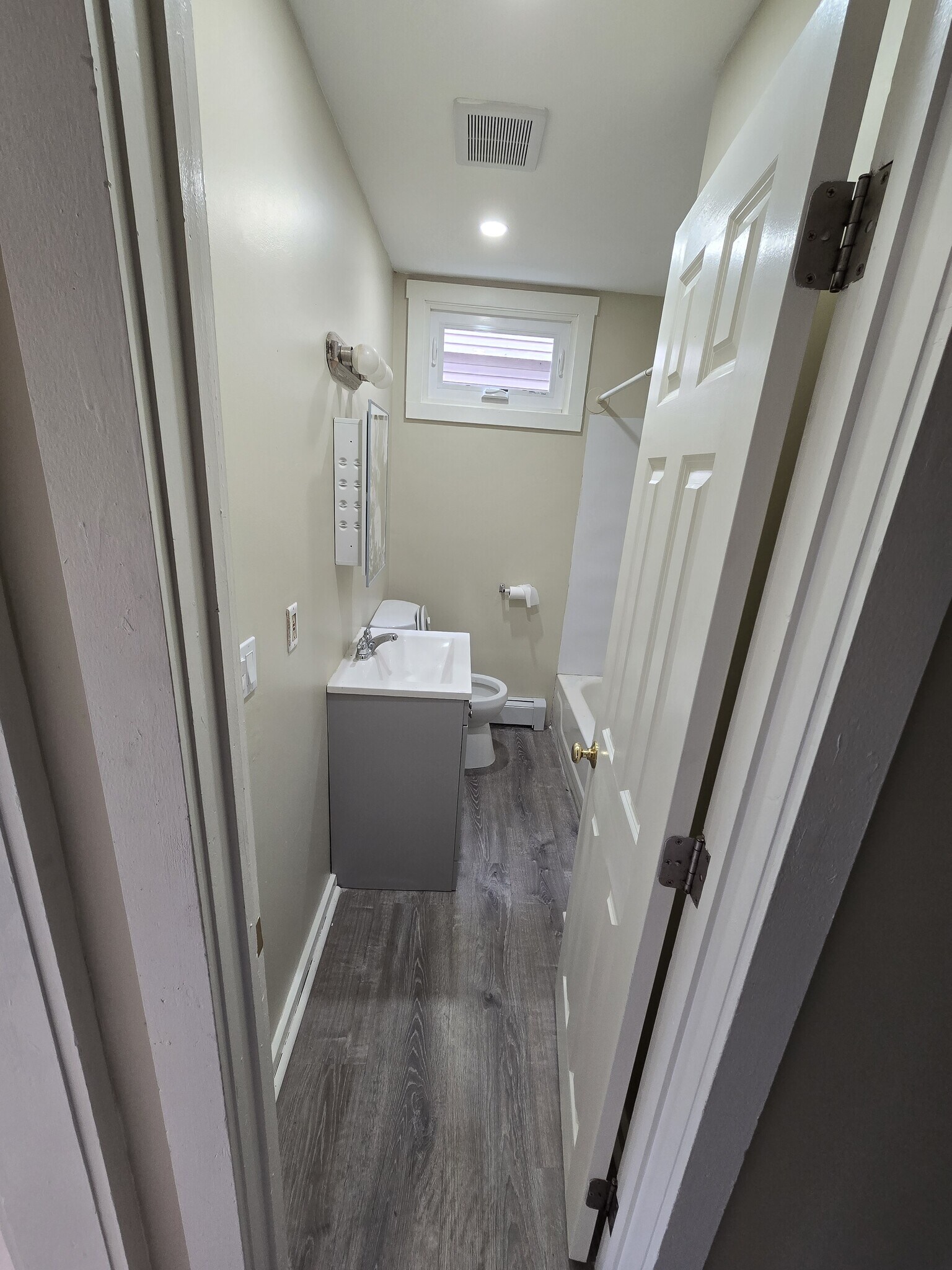 Bathroom - 239 State St