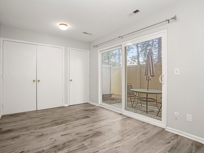 Building Photo - 1611 Washington Blvd