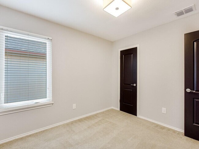 Building Photo - 13019 Emma Lee Ave