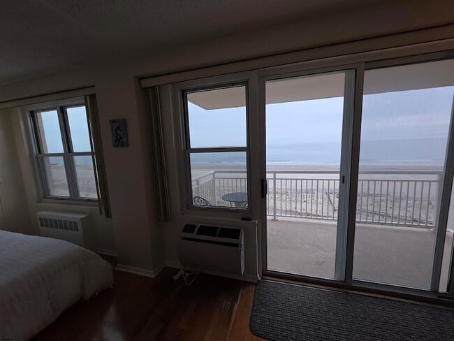 Building Photo - 9400 Atlantic Ave