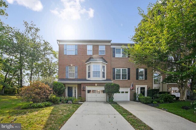Building Photo - 3210 Escapade Cir