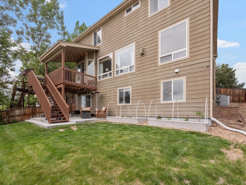 Back Yard - 1048 Orion Way