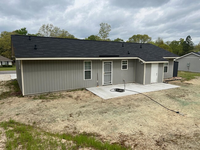 Building Photo - 202 Shetland Dr