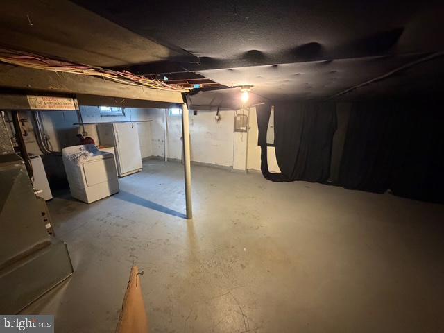 Building Photo - 211 Rhode Island Ave