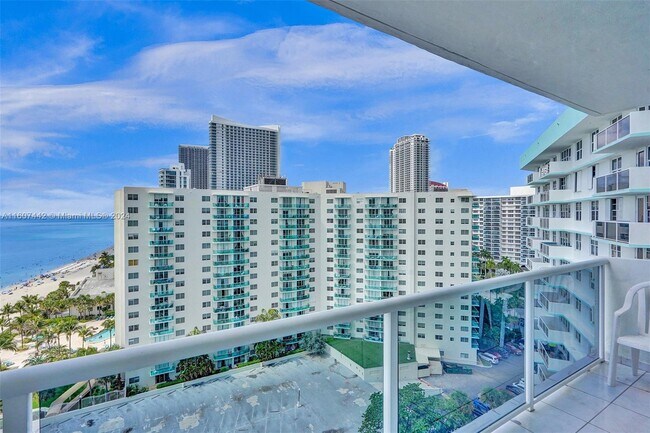 Building Photo - 3725 S Ocean Dr