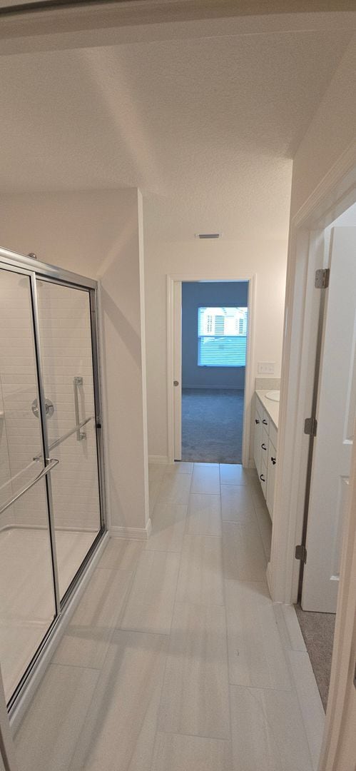 Building Photo - Brand New Moonstone Patio Villa – Walk to ...