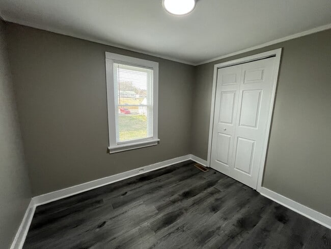 Building Photo - 41 Lick Hollow Rd