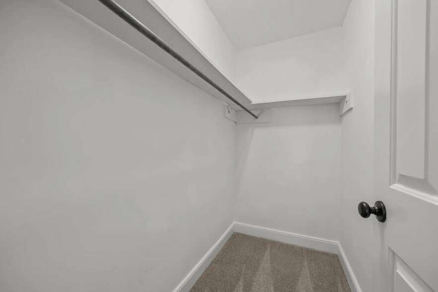 Building Photo - 112 Gawain Rd