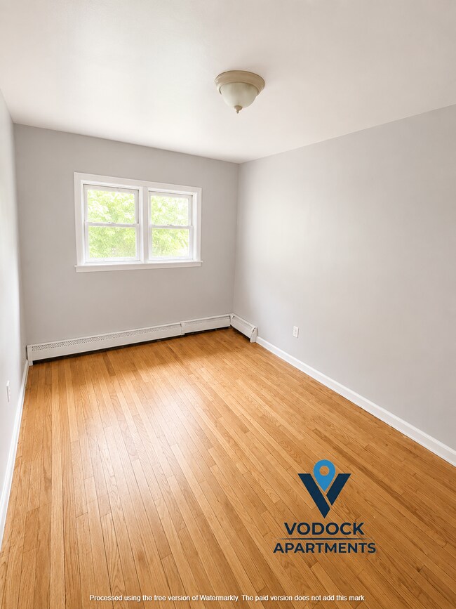 Building Photo - 247 S Marshall #247A