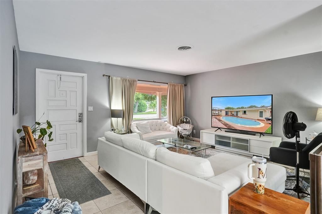 Building Photo - 6210 NE 21st Rd