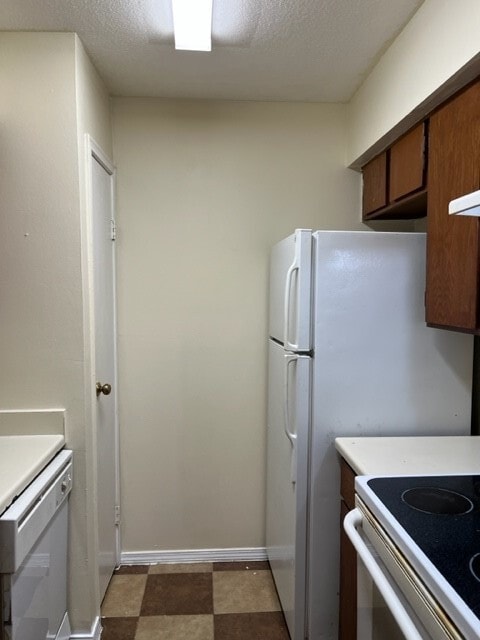 Building Photo - 12500 Sandpiper Dr