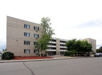 Building Photo - Greenleaf Apartment