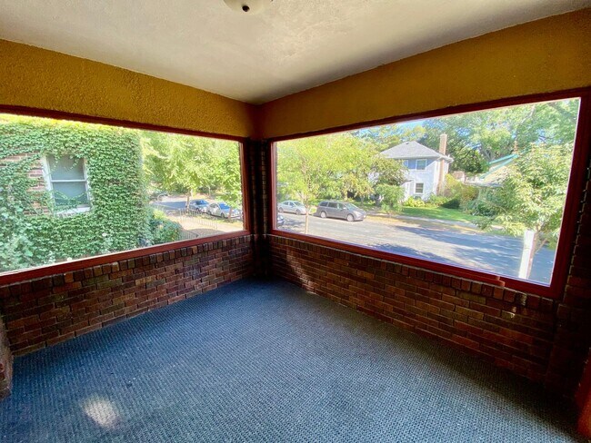 Building Photo - 3448 Girard Ave S