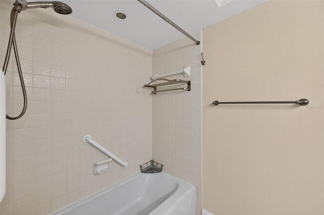 Building Photo - 4758 Jasper Dr
