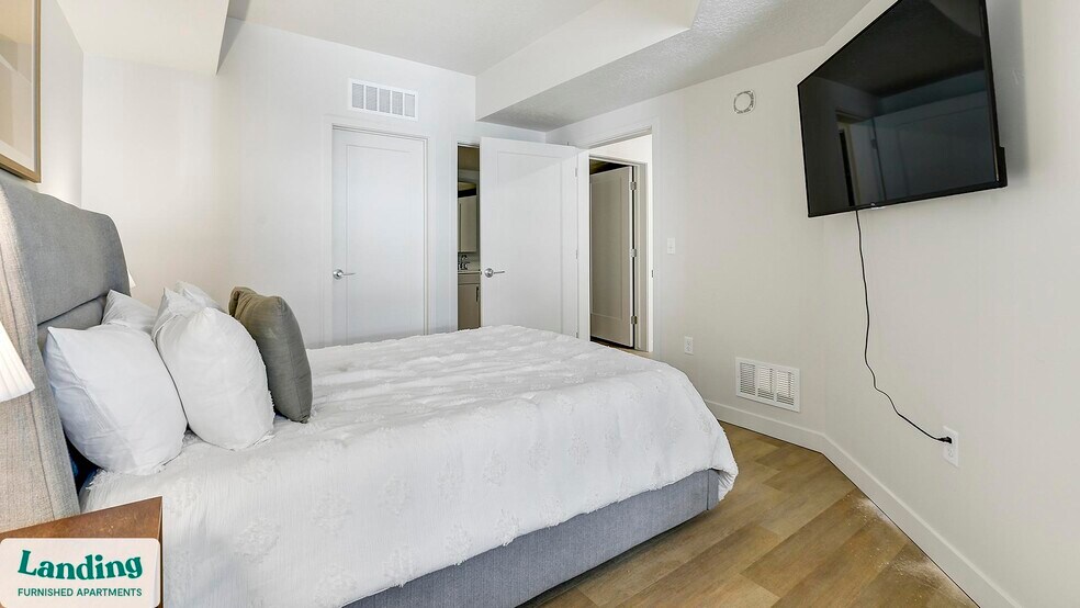 Building Photo - 352 S 500 E