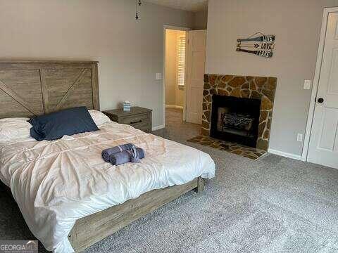 Building Photo - 8712 Lake Dr SW