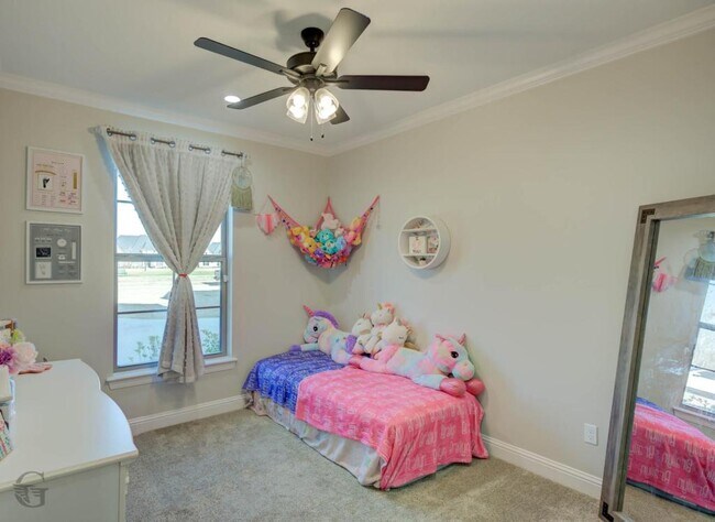 Building Photo - 302 Elbow Slough