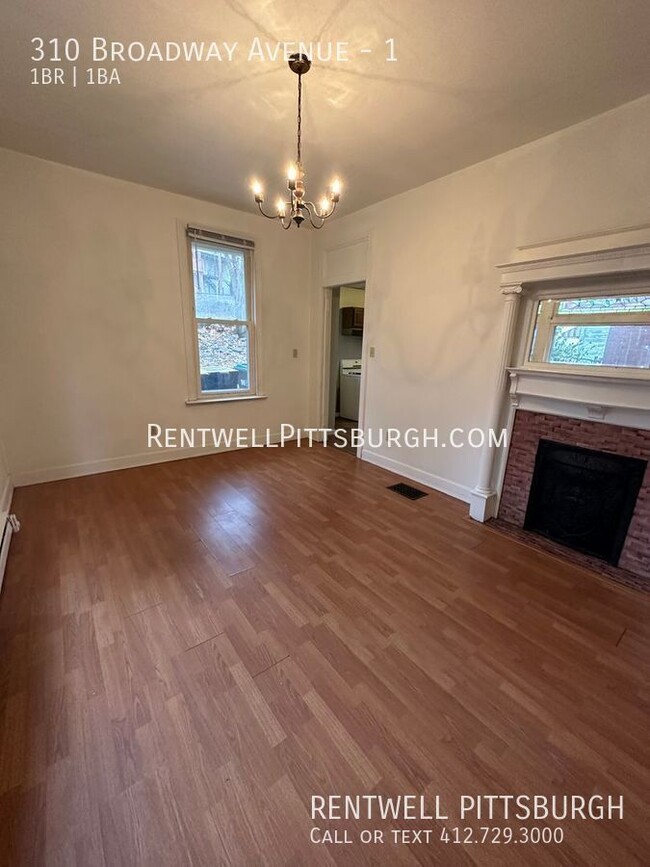 Building Photo - 1 Bedroom Apartment in McKees Rocks