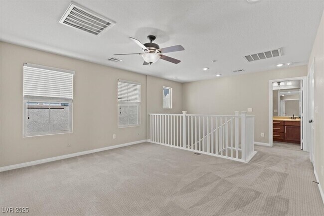 Building Photo - 3177 Via Seranova