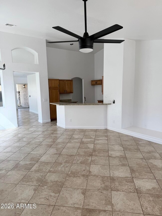 Building Photo - 3861 E Heather Ct