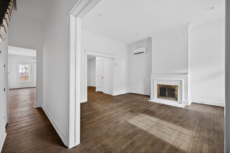 Building Photo - 1320 K St SE