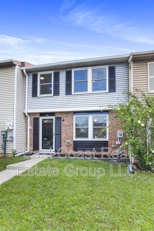 Building Photo - 140 Sandalwood Ct